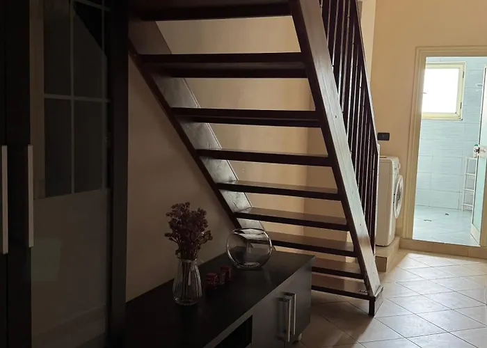 Deny's - With Shared Kitchen & Bathroom 民宿 地拉那